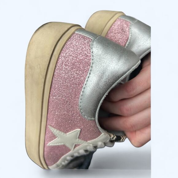 Shu Shop REBA White & Pink Sparkle Tennis Shoes Fashion Sneaker size 6.5 Glitter - Picture 9 of 13